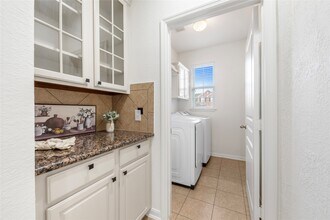 9535 Empress Crossing Dr in Spring, TX - Building Photo - Building Photo