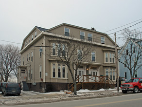 829-831 Congress St in Portland, ME - Building Photo - Building Photo