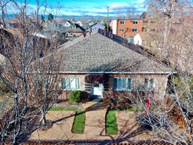 245 S Pennsylvania St in Denver, CO - Building Photo