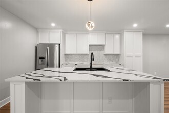 23972 Praying Mantis Ln in New Caney, TX - Building Photo - Building Photo