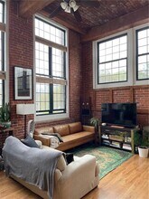 15 Higgins St-Unit -308 in Smithfield, RI - Building Photo - Building Photo