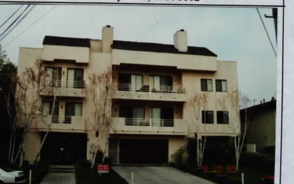 Forman Apartments in Toluca Lake, CA - Foto de edificio