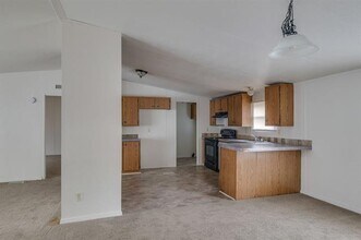 6527 Blue Water Ct in Granbury, TX - Building Photo - Building Photo