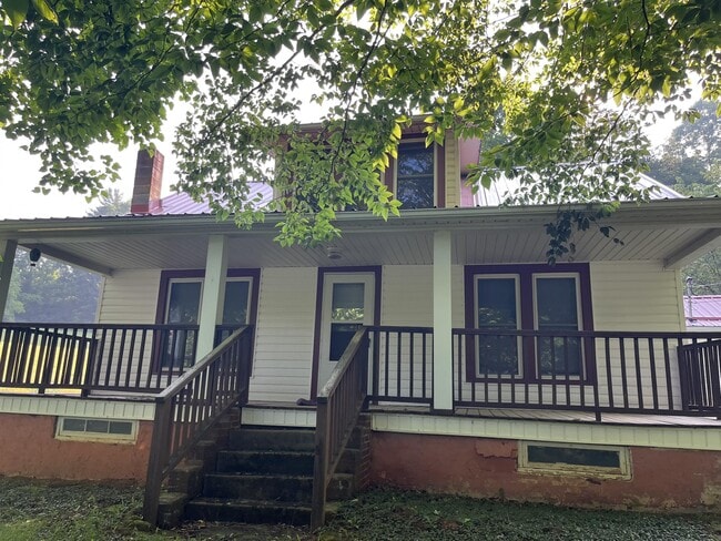 property at 250 Hobson Br Rd