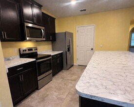 3528 Loggerhead Ln in Mims, FL - Building Photo - Building Photo