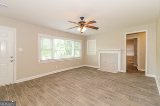 1927 Addison Rd NE in Marietta, GA - Building Photo - Building Photo