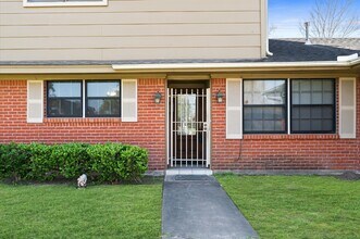 1839 Bethlehem St in Houston, TX - Building Photo - Building Photo