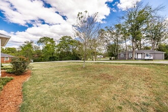 336 Allen Dr in Gallatin, TN - Building Photo - Building Photo