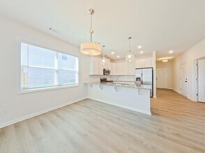 6182 Whirlaway Rd in Graniteville, SC - Foto de edificio - Building Photo