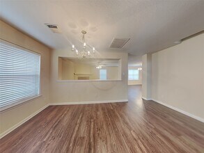 1913 Plum Falls Ln in Pearland, TX - Building Photo - Building Photo
