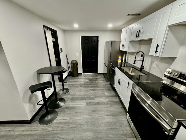2210 Pansy St NW in Atlanta, GA - Building Photo - Building Photo