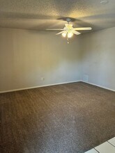 6107 37th St in Lubbock, TX - Building Photo - Building Photo