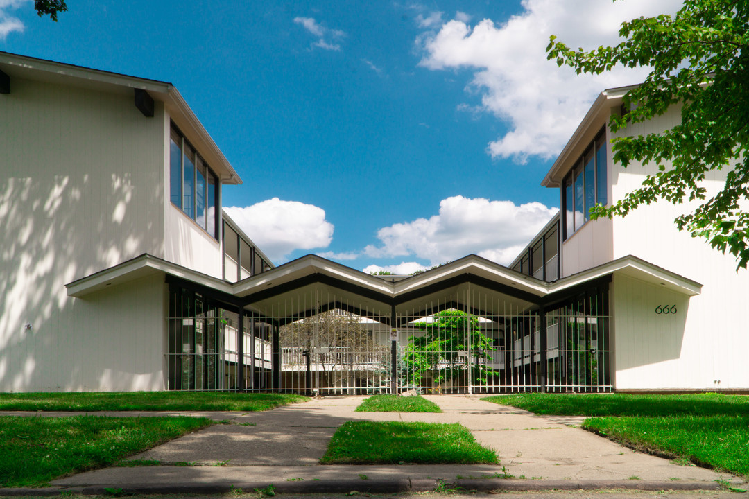 Parker House Apartments in Detroit, MI - Foto de edificio