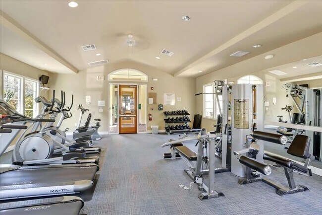 600 S Abel St, Unit 510 in Milpitas, CA - Building Photo - Building Photo