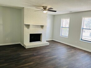 5612 Windwood Rd in Atlanta, GA - Building Photo - Building Photo