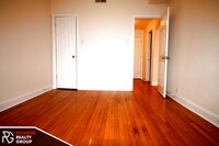 3428 W Parker Ave, Unit 3 in Chicago, IL - Building Photo - Building Photo