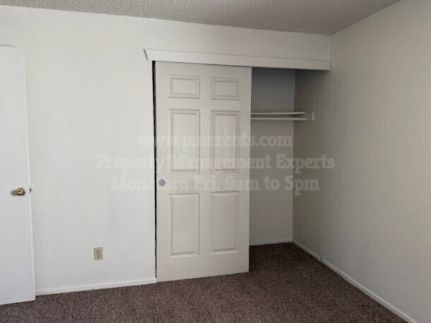 9018 Sherill Ct in Stockton, CA - Foto de edificio - Building Photo