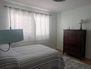 1015 E Ocean Blvd in Long Beach, CA - Building Photo - Building Photo