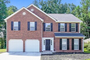3722 Fryeburg Ln in Snellville, GA - Building Photo