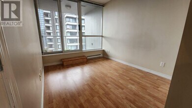 1420-1420 W Georgia St in Vancouver, BC - Building Photo - Building Photo