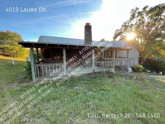 property at 4019 Laura Dr
