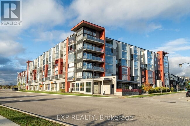 2 Adam Sellers St in Markham, ON - Building Photo - Building Photo