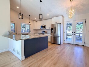 5811 S Quatar Cir in Centennial, CO - Building Photo - Building Photo