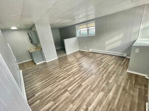 403 25th St, Unit 1F in Watervliet, NY - Building Photo - Building Photo