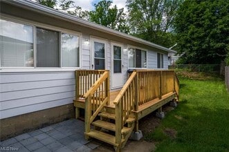 412 Sullivan Ave, Unit 412 in Akron, OH - Building Photo - Building Photo