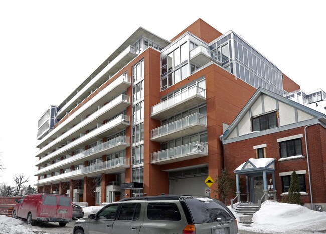 Central Condos in Ottawa, ON - Building Photo - Building Photo