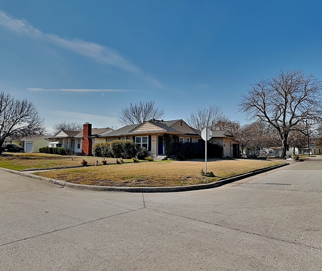 7493 Aberdeen Dr in Fort Worth, TX - Building Photo - Building Photo