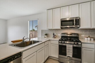 2616 Schwartz Ln in Pflugerville, TX - Building Photo - Building Photo