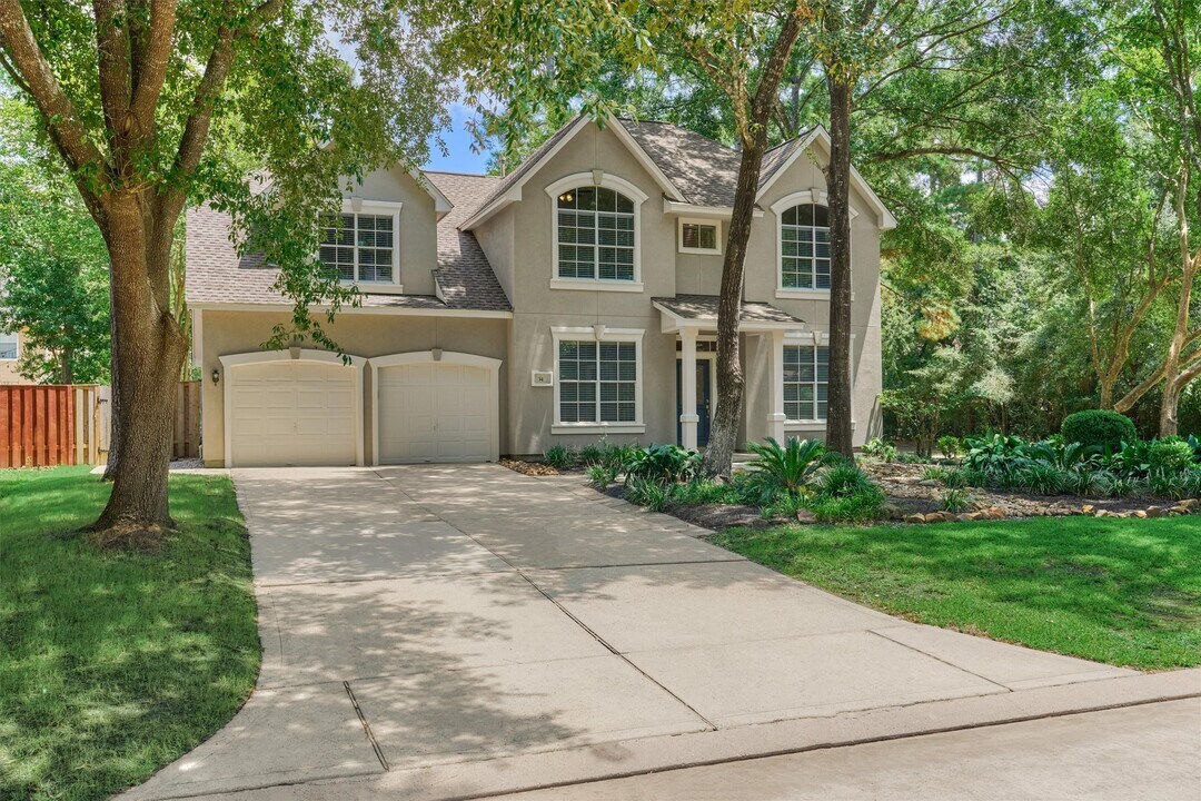 34 Alden Glen Dr in Spring, TX - Building Photo