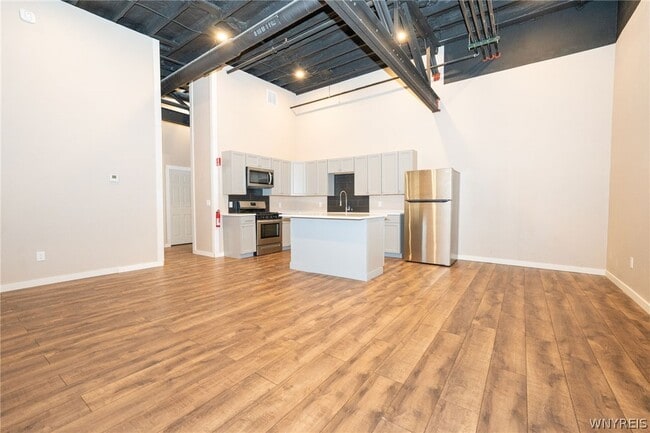 2335 Main St in Buffalo, NY - Building Photo - Building Photo