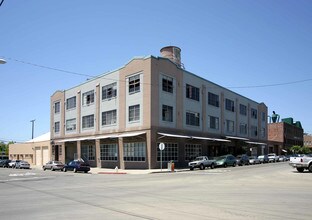 Tower Loft in Oakland, CA - Building Photo - Building Photo