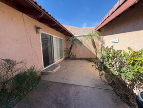 3495 Villa Hermosa Dr in Las Vegas, NV - Building Photo - Building Photo