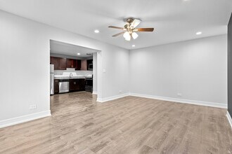 6029 N Winthrop Ave in Chicago, IL - Building Photo - Building Photo