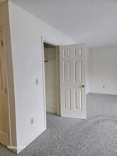 7 Brantwood Dr in Madison, CT - Building Photo - Building Photo