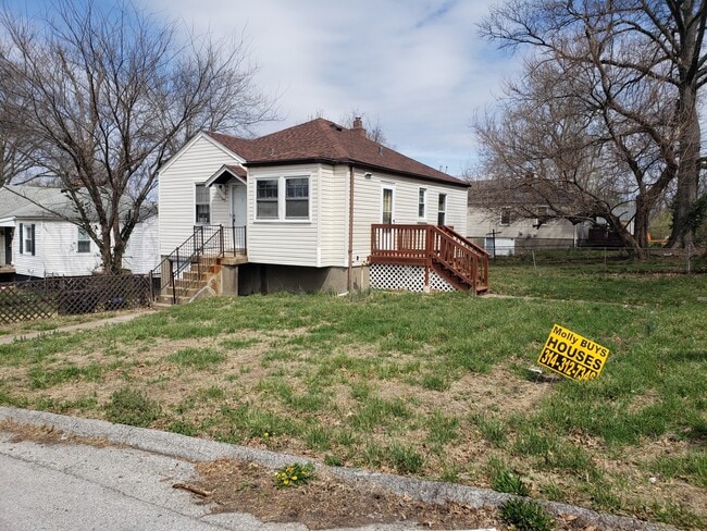 1 Lamar Dr in Jennings, MO - Foto de edificio - Building Photo