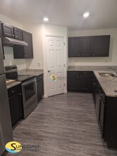 1042 Melville Rd in Punta Gorda, FL - Building Photo - Building Photo