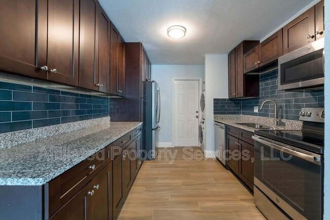 property at 5207 N Flagler Dr