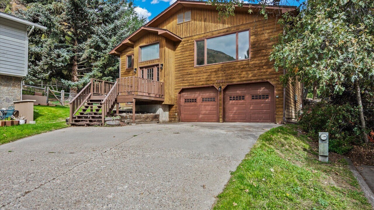 1001 Walz Ave in Glenwood Springs, CO - Building Photo