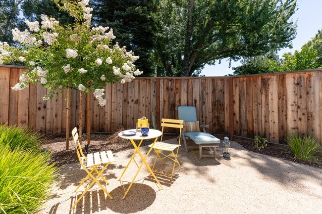 property at 1110 Glen Rd