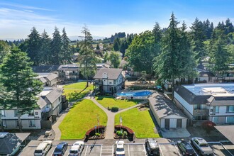 Rolling Creek in Vancouver, WA - Foto de edificio - Building Photo