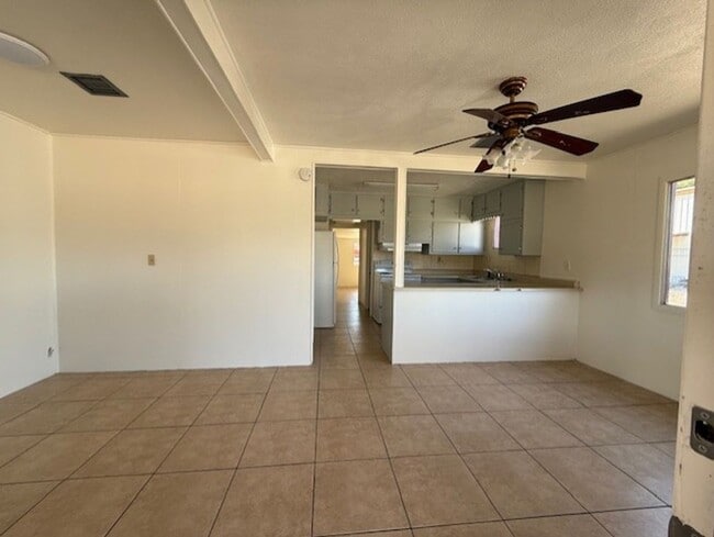 property at 489 N 10th St