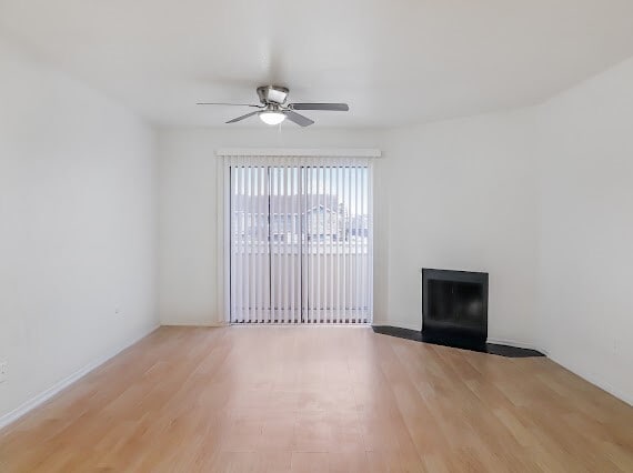 8323 Wilcrest Dr in Houston, TX - Building Photo