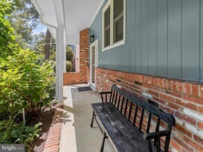 12516 Two Farm Dr in Silver Spring, MD - Building Photo - Building Photo