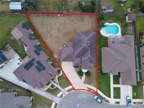 3218 Lerma Dr in Edinburg, TX - Building Photo - Building Photo