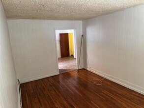 4037 Edson Ave in Bronx, NY - Building Photo - Building Photo