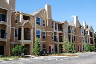 1985 Erving Cir in Ocoee, FL - Building Photo